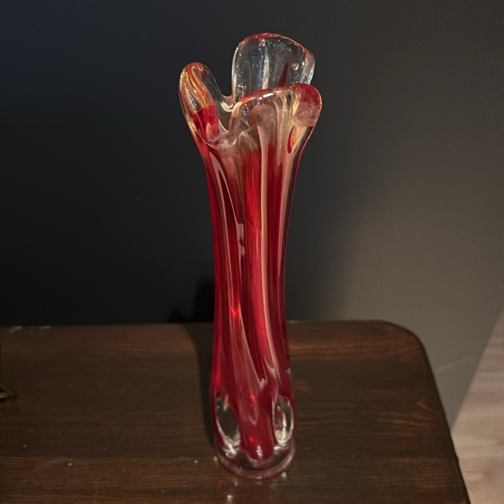 Vintage Art Glass Swung Bud Vase Red Twisted Three Finger Mid Century 9.5” Tall - Picture 2 of 7